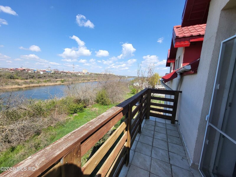 Navodari, pensiune de vanzare in Mamaia Nord